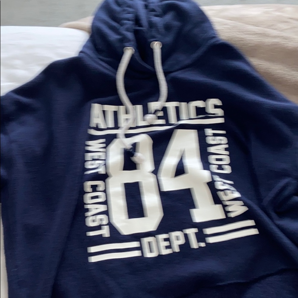 navy blue cropped hoodie